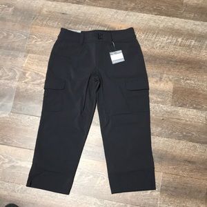 Eddie Bauer Horizon Sightscapes black cargo Capri sz 2 NWT